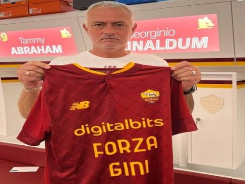 Tin AS Roma 26/8: HLV Mourinho đăng đàn cổ vũ tinh thần học trò